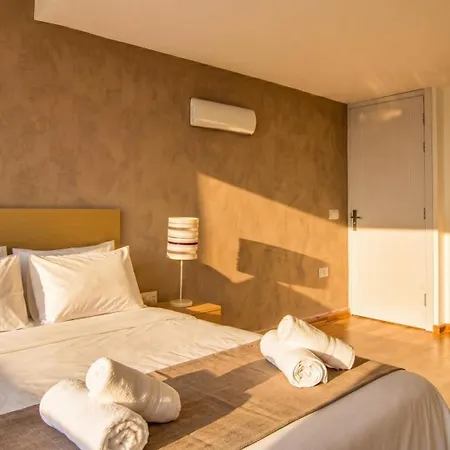Spinola Fantastic Seafront Duplex & Penthouse * Saint Julian's
