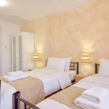Spinola Fantastic Seafront Duplex & Penthouse 公寓