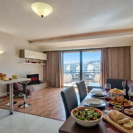Spinola Fantastic Seafront Duplex & Penthouse