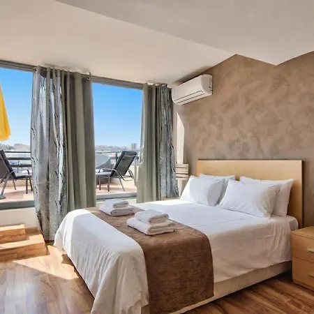 Spinola Fantastic Seafront Duplex & Penthouse Saint Julian's