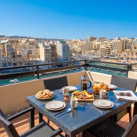 Spinola Fantastic Seafront Duplex & Penthouse Saint Julian's